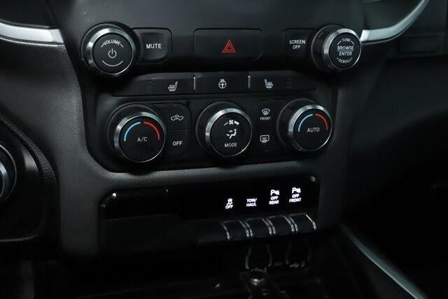 2020 RAM 1500 Big Horn Crew Cab 4x4 5'7' Box