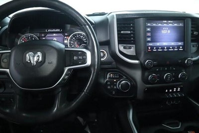 2020 RAM 1500 Big Horn Crew Cab 4x4 5'7' Box