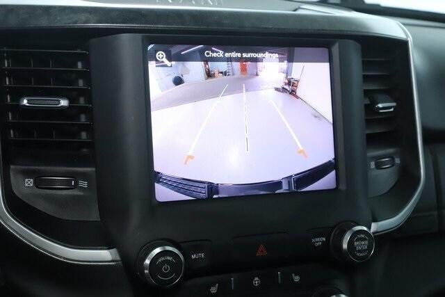 2020 RAM 1500 Big Horn Crew Cab 4x4 5'7' Box