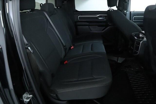 2020 RAM 1500 Big Horn Crew Cab 4x4 5'7' Box