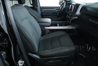 2020 RAM 1500 Big Horn Crew Cab 4x4 5'7' Box