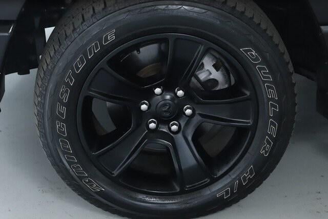 2020 RAM 1500 Big Horn Crew Cab 4x4 5'7' Box