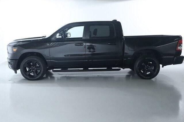 2020 RAM 1500 Big Horn Crew Cab 4x4 5'7' Box