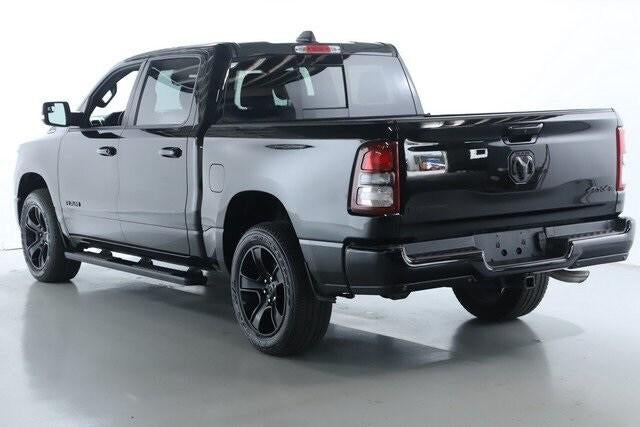 2020 RAM 1500 Big Horn Crew Cab 4x4 5'7' Box