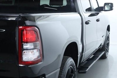 2020 RAM 1500 Big Horn Crew Cab 4x4 5'7' Box