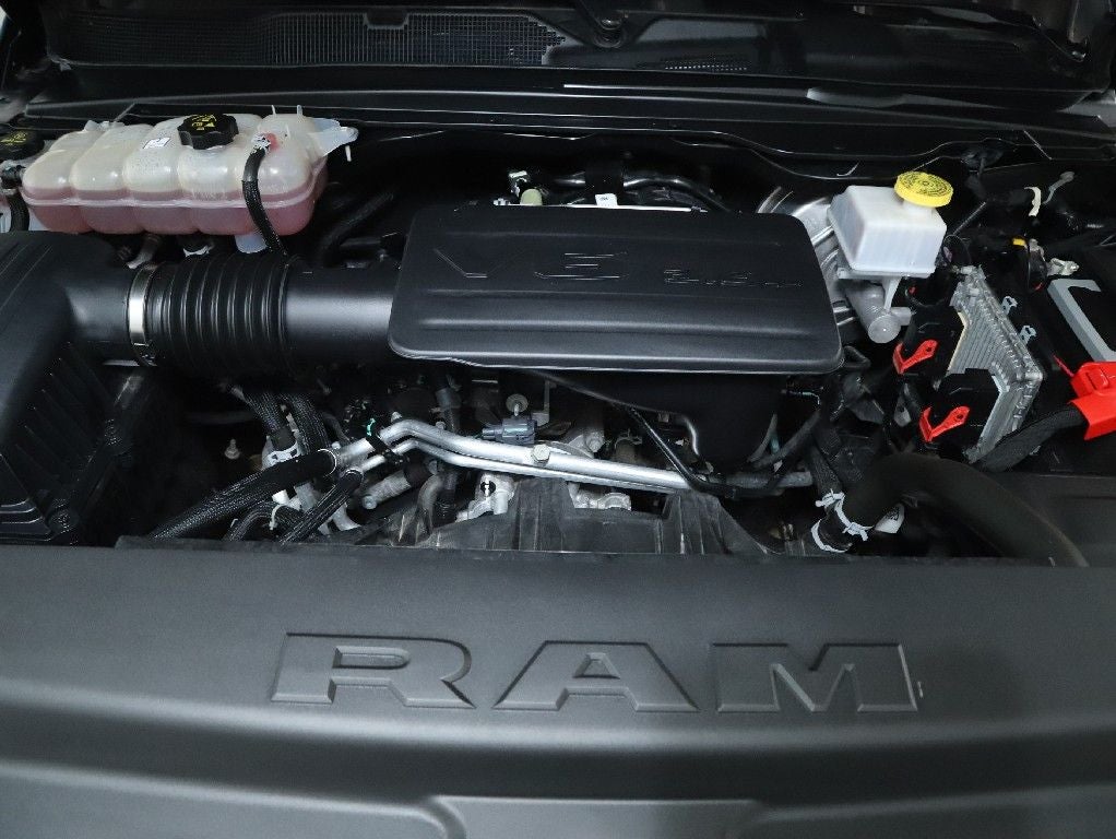 2023 RAM 1500 Big Horn Crew Cab 4x4 5'7' Box