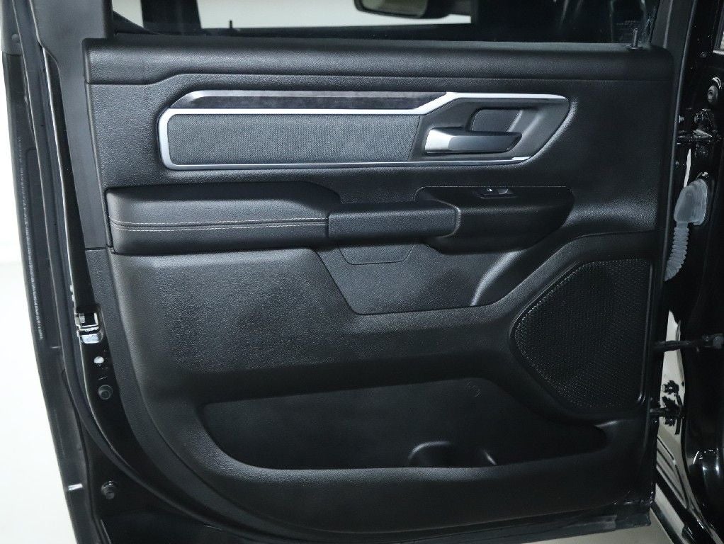 2022 RAM 1500 Big Horn Crew Cab 4x4 6'4' Box