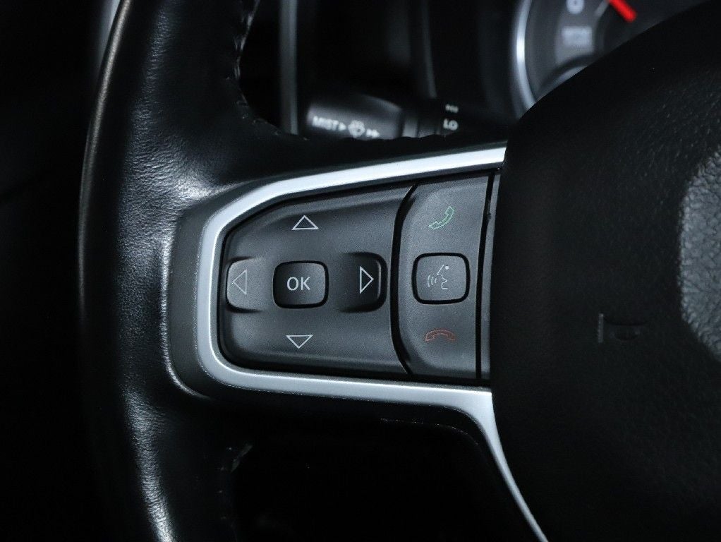 2022 RAM 1500 Big Horn Crew Cab 4x4 6'4' Box