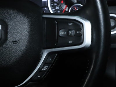 2022 RAM 1500 Big Horn Crew Cab 4x4 6'4' Box