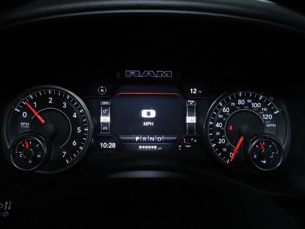 2022 RAM 1500 Big Horn Crew Cab 4x4 6'4' Box