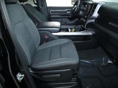 2022 RAM 1500 Big Horn Crew Cab 4x4 6'4' Box