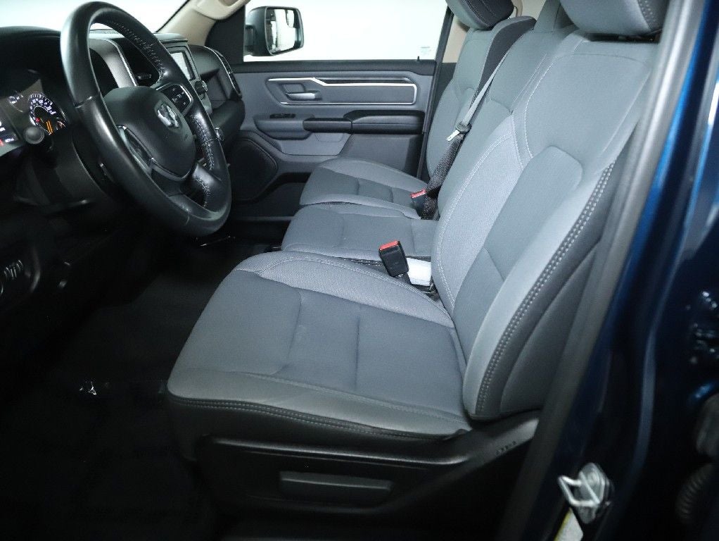 2019 RAM 1500 Big Horn/Lone Star Quad Cab 4x4 6'4' Box