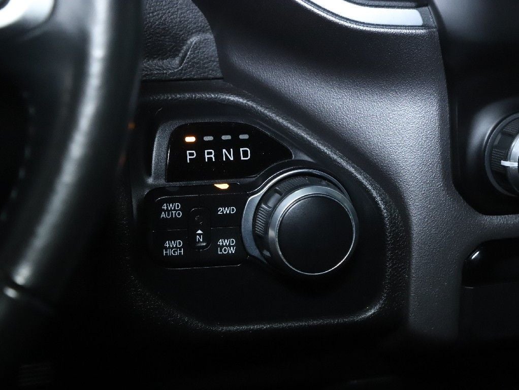 2019 RAM 1500 Big Horn/Lone Star Quad Cab 4x4 6'4' Box