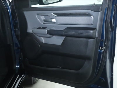 2019 RAM 1500 Big Horn/Lone Star Quad Cab 4x4 6'4' Box