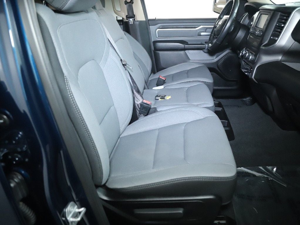 2019 RAM 1500 Big Horn/Lone Star Quad Cab 4x4 6'4' Box