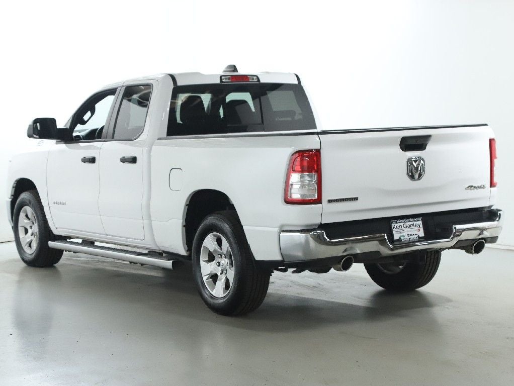 2023 RAM 1500 Big Horn Quad Cab 4x4 6'4' Box