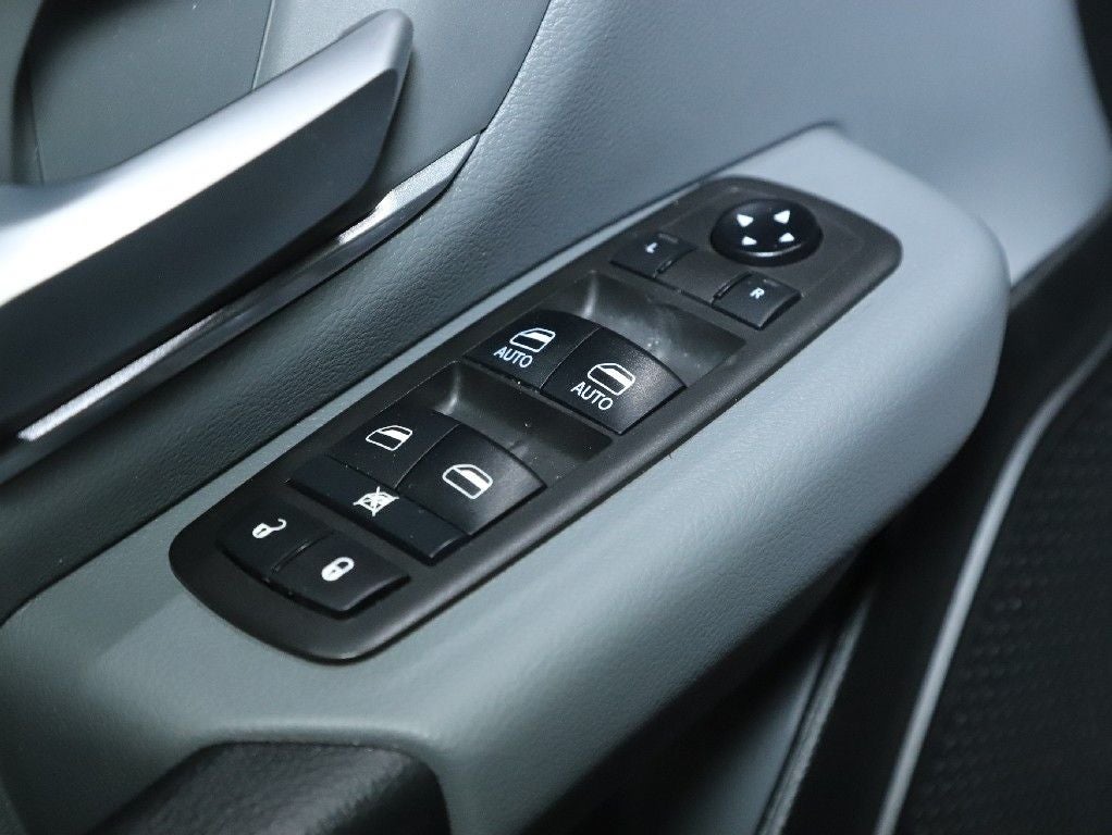 2021 RAM 1500 Big Horn Quad Cab 4x4 6'4' Box