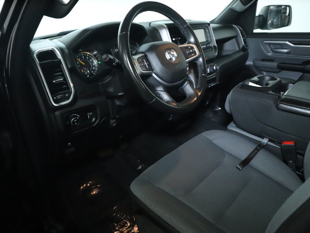 2021 RAM 1500 Big Horn Quad Cab 4x4 6'4' Box