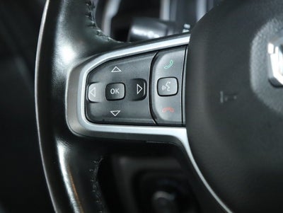 2021 RAM 1500 Big Horn Quad Cab 4x4 6'4' Box