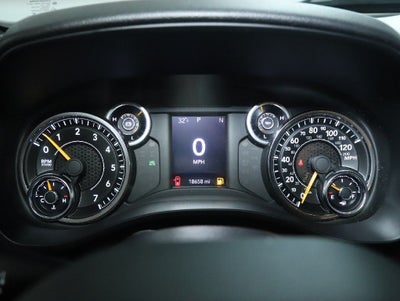 2021 RAM 1500 Big Horn Quad Cab 4x4 6'4' Box