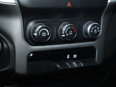 2021 RAM 1500 Big Horn Quad Cab 4x4 6'4' Box