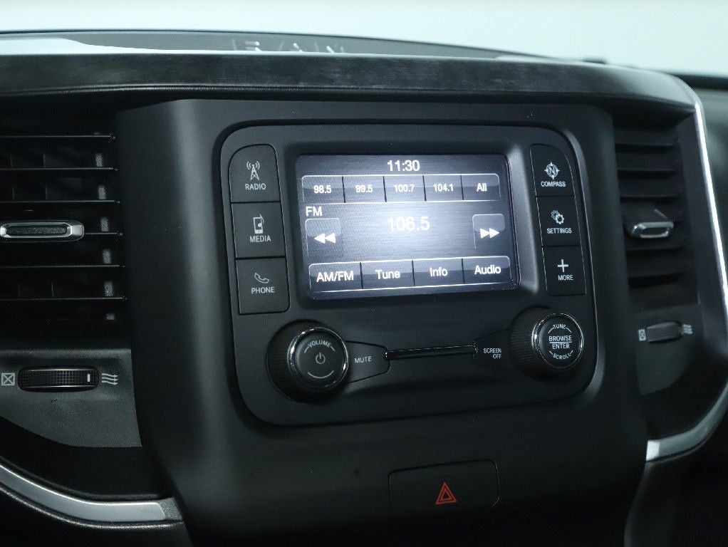 2021 RAM 1500 Big Horn Quad Cab 4x4 6'4' Box