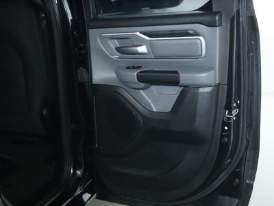 2021 RAM 1500 Big Horn Quad Cab 4x4 6'4' Box