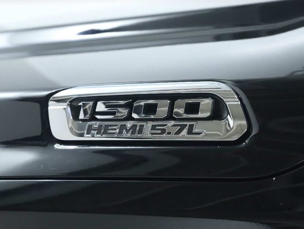 2021 RAM 1500 Big Horn Quad Cab 4x4 6'4' Box