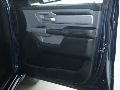 2020 RAM 1500 Big Horn Quad Cab 4x4 6'4' Box