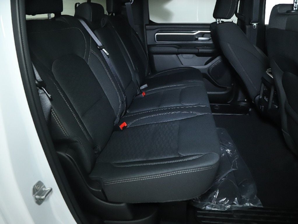 2026 RAM 1500 Big Horn Crew Cab 4x4 5'7' Box