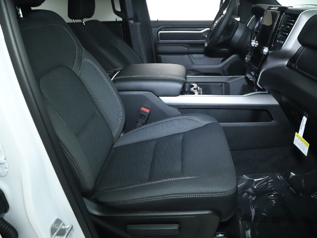 2026 RAM 1500 Big Horn Crew Cab 4x4 5'7' Box