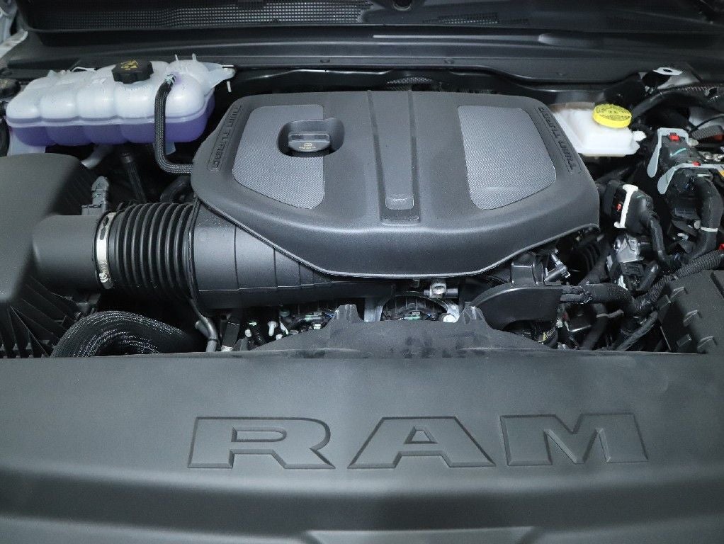 2026 RAM 1500 Big Horn Crew Cab 4x4 5'7' Box