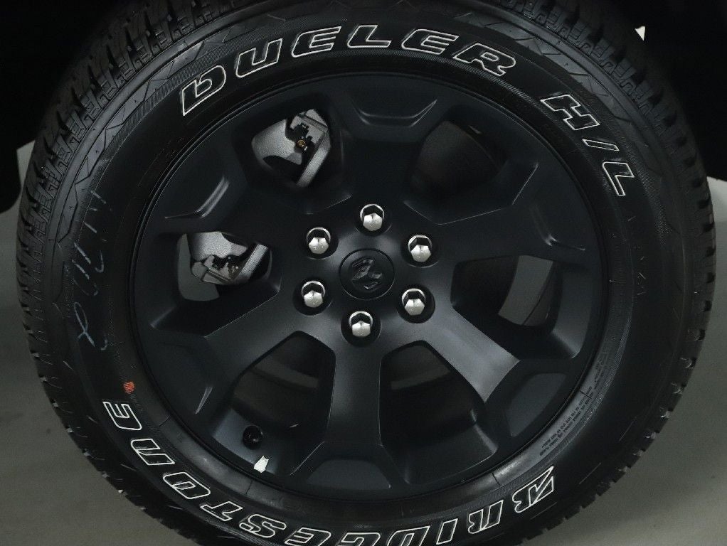 2025 RAM 1500 Big Horn Crew Cab 4x4 5'7' Box