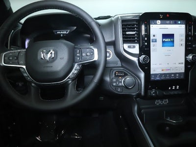 2025 RAM 1500 Big Horn Crew Cab 4x4 5'7' Box