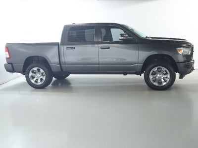 2020 RAM 1500 Big Horn Crew Cab 4x4 5'7' Box