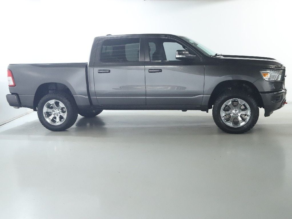 2020 RAM 1500 Big Horn Crew Cab 4x4 5'7' Box