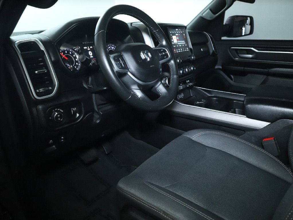 2020 RAM 1500 Big Horn Crew Cab 4x4 5'7' Box