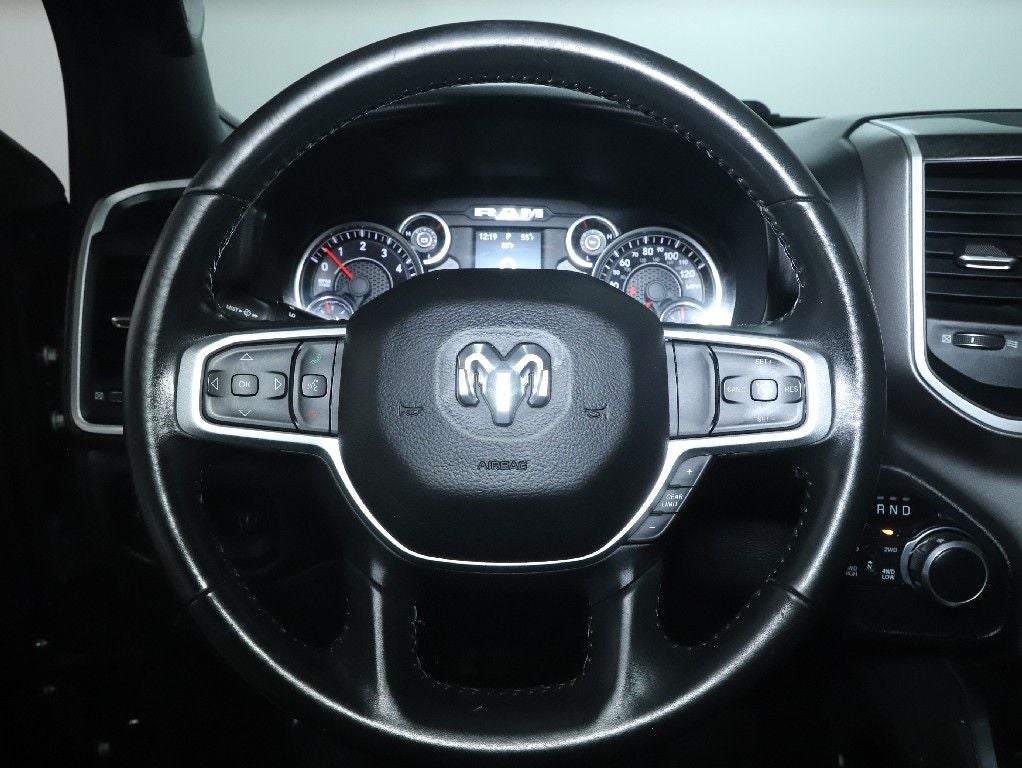 2020 RAM 1500 Big Horn Crew Cab 4x4 5'7' Box