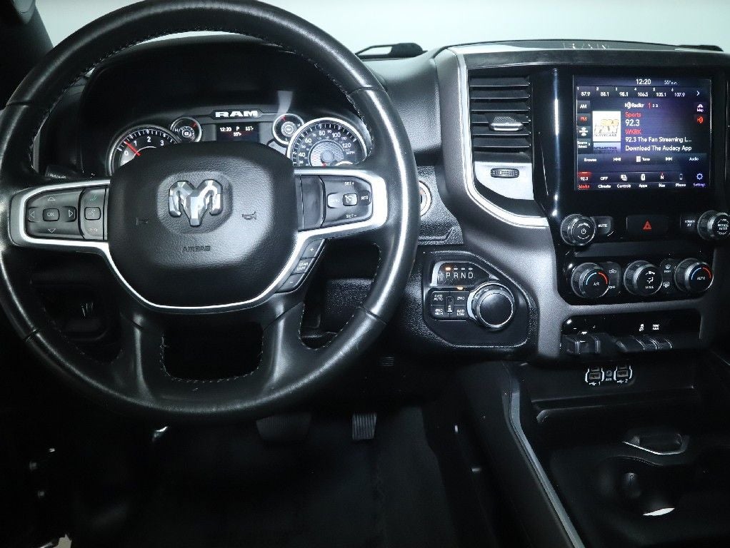 2020 RAM 1500 Big Horn Crew Cab 4x4 5'7' Box