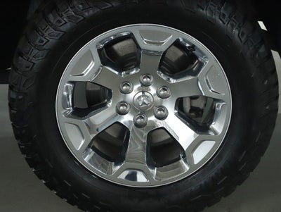 2020 RAM 1500 Big Horn Crew Cab 4x4 5'7' Box