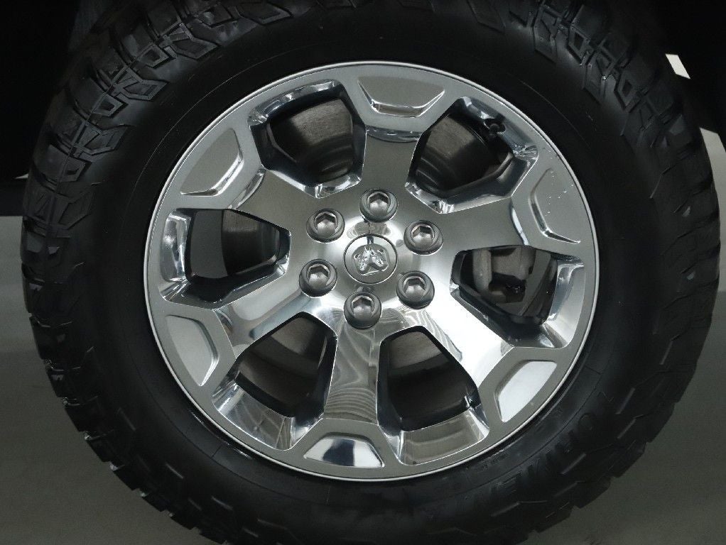 2020 RAM 1500 Big Horn Crew Cab 4x4 5'7' Box