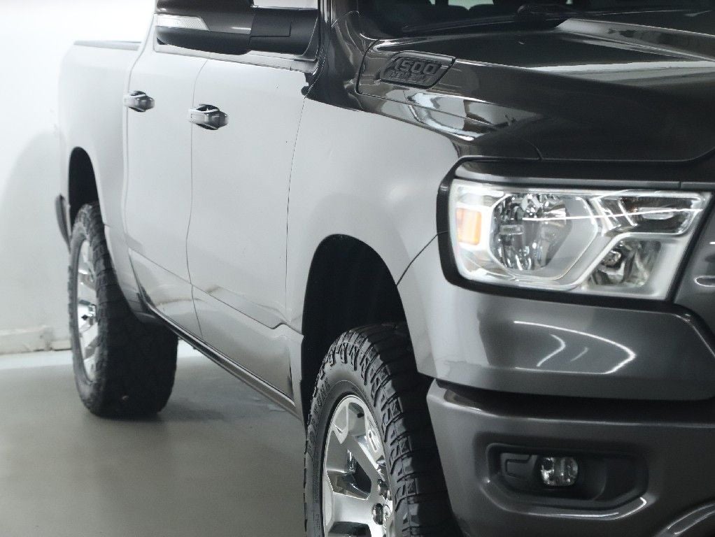 2020 RAM 1500 Big Horn Crew Cab 4x4 5'7' Box