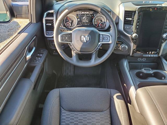 2027 RAM Ram 1500 RAM 1500 BIG HORN CREW CAB 4X4 5'7' BOX