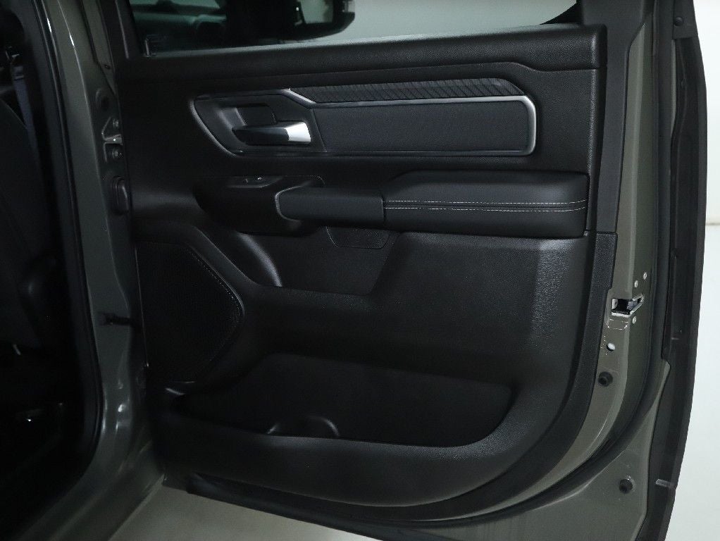 2026 RAM 1500 Big Horn Crew Cab 4x4 5'7' Box