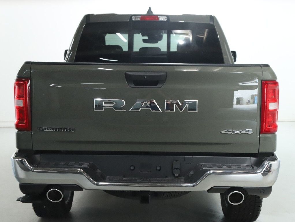 2026 RAM 1500 Big Horn Crew Cab 4x4 5'7' Box