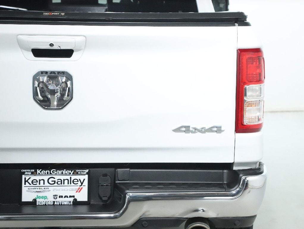 2022 RAM 1500 Big Horn Crew Cab 4x4 5'7' Box