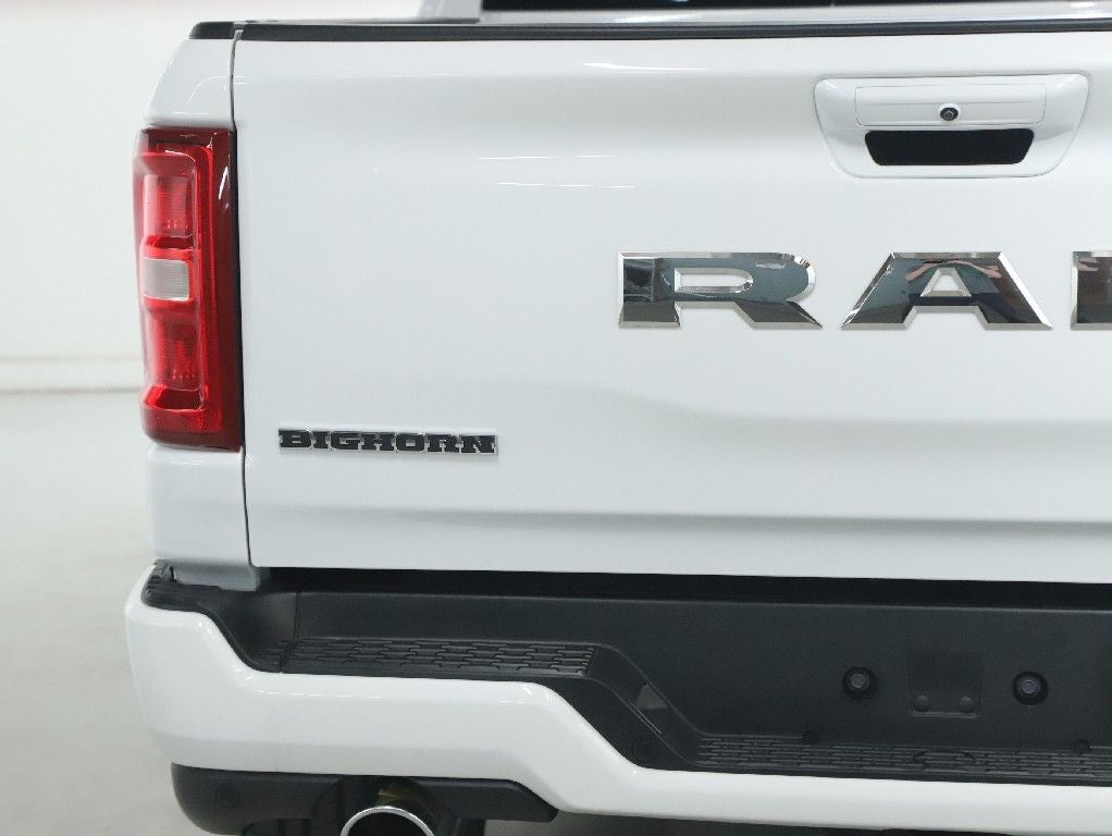 2026 RAM 1500 Big Horn Crew Cab 4x4 5'7' Box