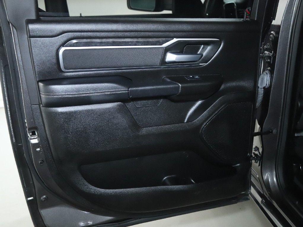 2024 RAM 1500 Big Horn Crew Cab 4x4 5'7' Box