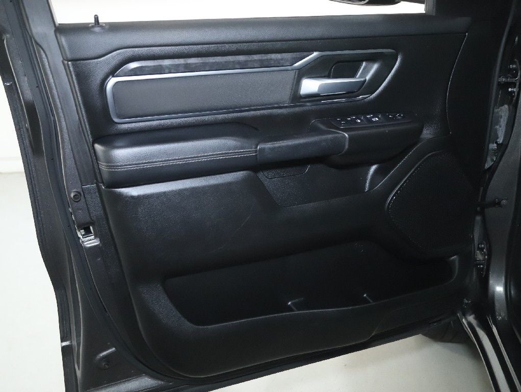 2024 RAM 1500 Big Horn Crew Cab 4x4 5'7' Box
