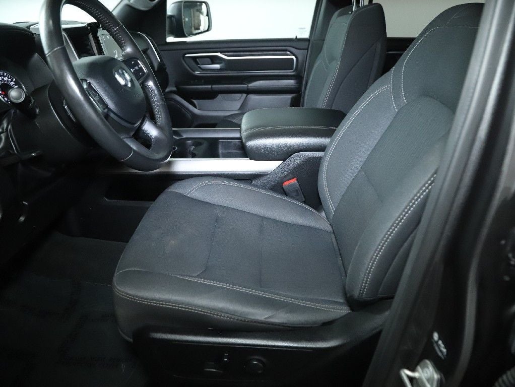 2024 RAM 1500 Big Horn Crew Cab 4x4 5'7' Box